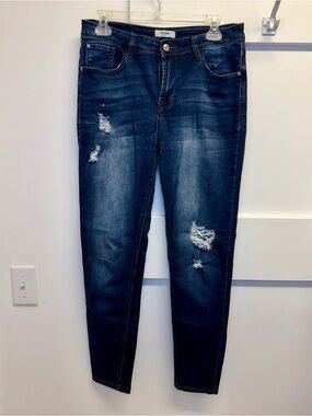 Kensie Women's Distressed Medium Blue Skinny Jeans